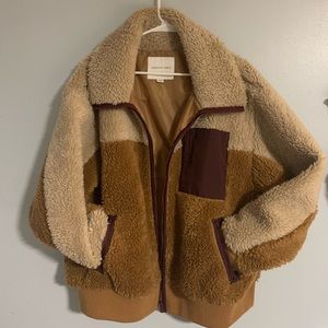 Fluffy warm jacket! American Eagle! 🦅 🧥💕